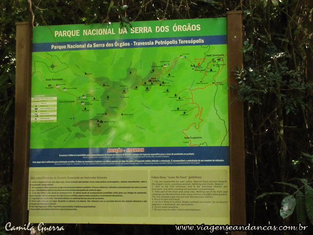 Placa indicativa da Travessia Petrópolis x Teresópolis