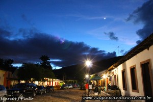 Tiradentes à noite