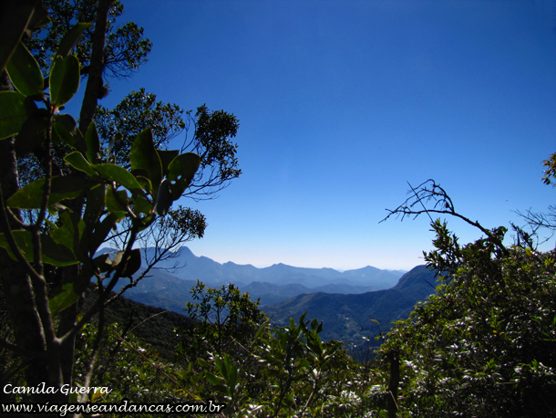 Vista do caminho que passa pela Pedra do Diabo