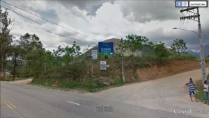 Entrada para o Vale e cachoeira dos Frades, pelo Google Earth